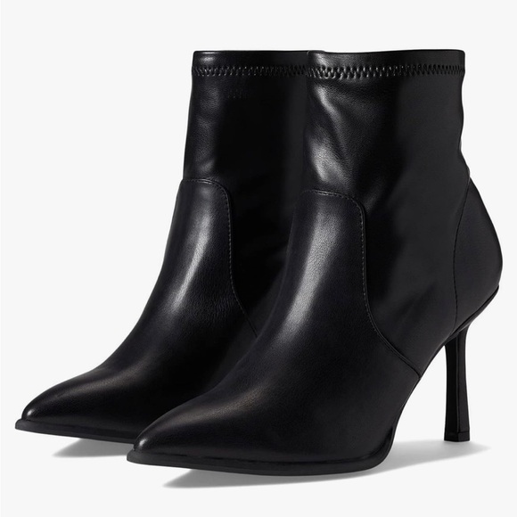 MIA BARBARA POINTED BLACK BOOTIES NEW SIZE 9 MEDIUM - Picture 1 of 12
